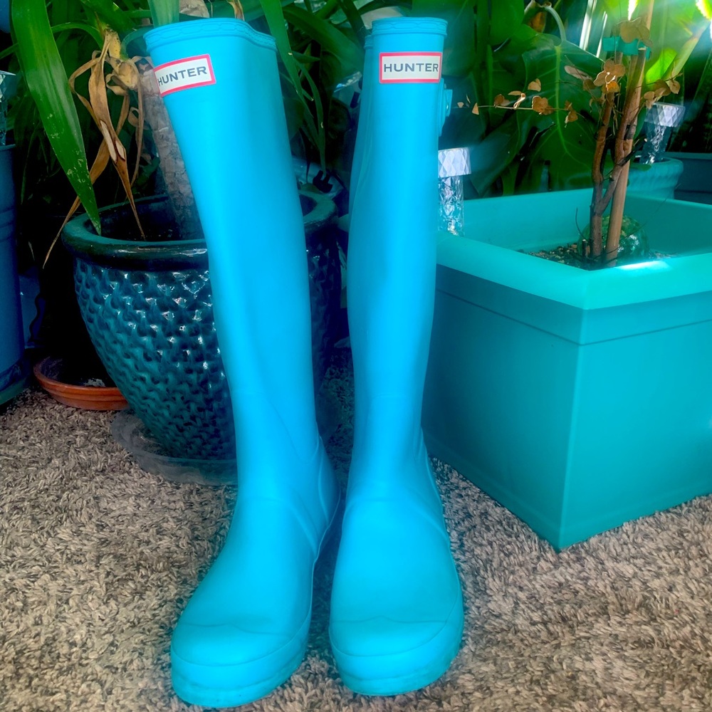 Women’s Tall Hunter Rainboots size 8